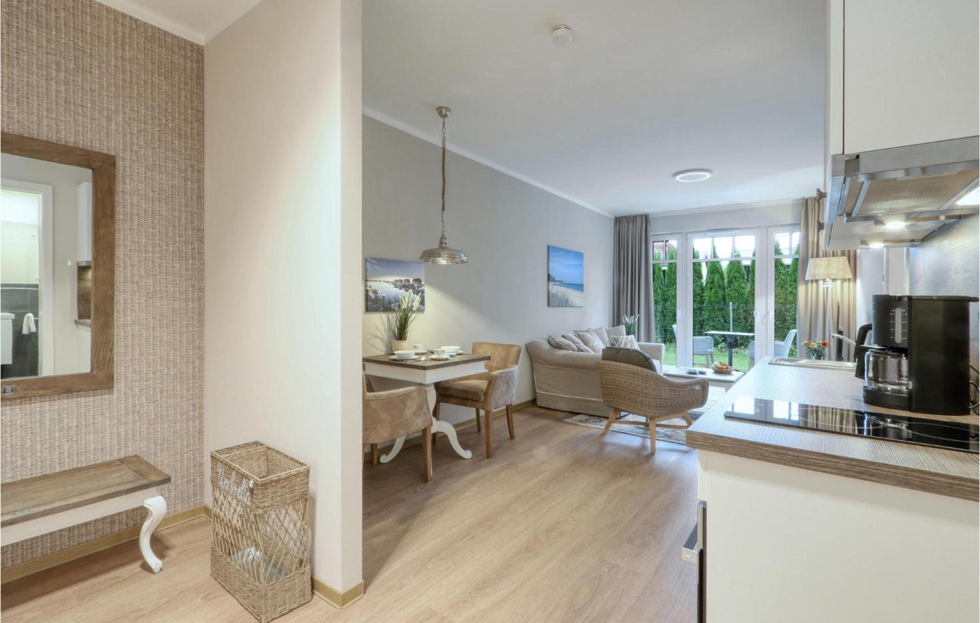 Baltischer Hof Apartment 7 บอลเทินฮาเกิน ภายนอก รูปภาพ